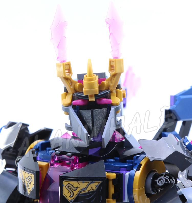 689pcs Shinobi Crystal King Po - Model Kit Anubis review and price